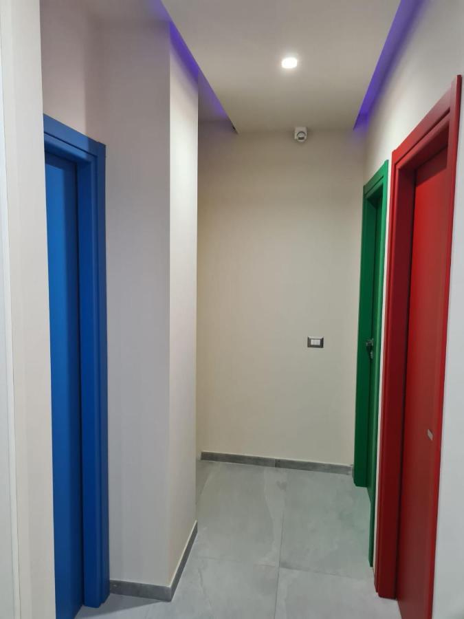 Arcobaleno By Dimora Chic Hotel Novara Exterior foto
